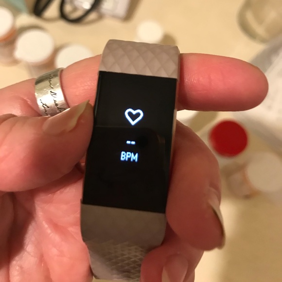 Fitbit Charge 2 - Picture 2 of 8
